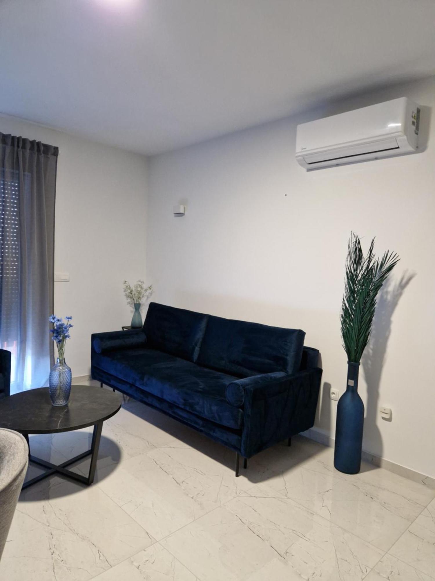 Deluxe Apartment Mila Nin Exteriér fotografie